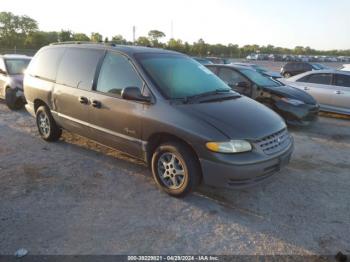  Salvage Plymouth Grand Voyager