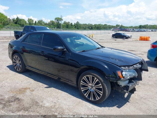  Salvage Chrysler 300