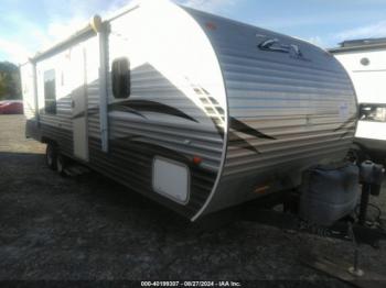  Salvage Crossroads Z-1 Travel Trailer