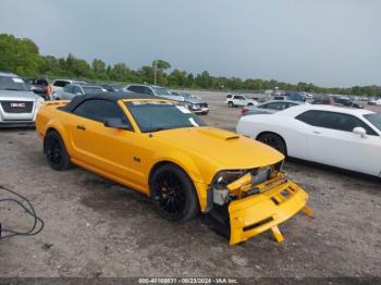  Salvage Ford Mustang