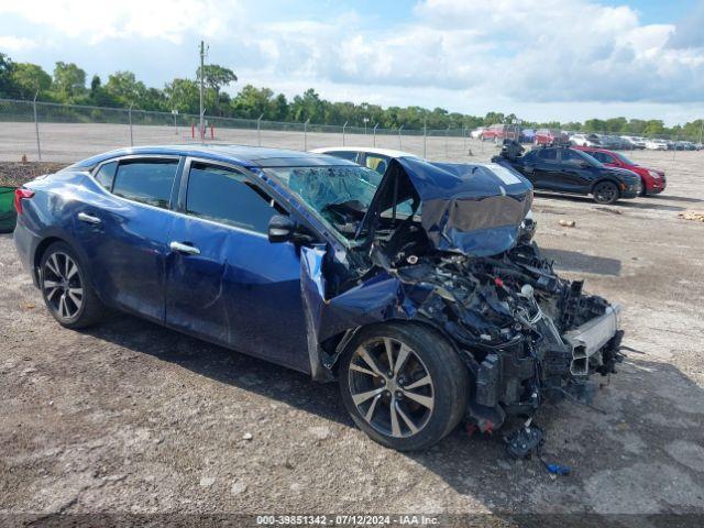  Salvage Nissan Maxima