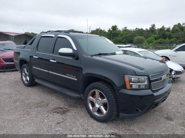  Salvage Chevrolet Avalanche