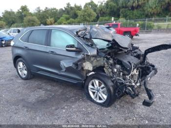  Salvage Ford Edge