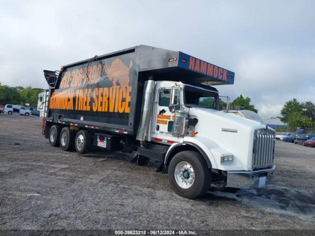  Salvage Kenworth T800