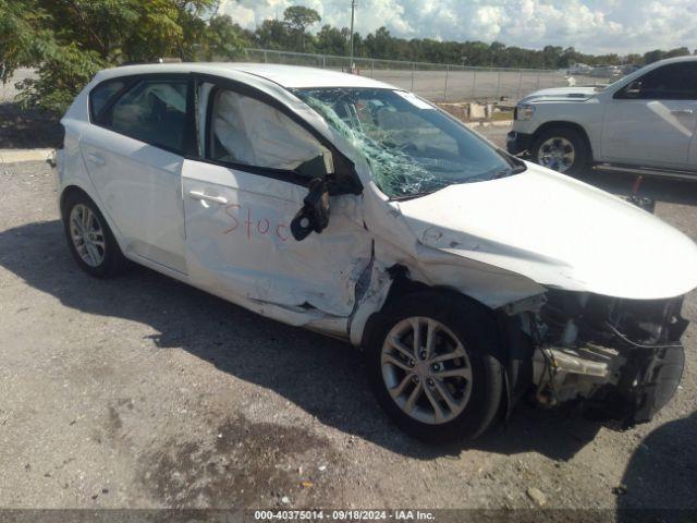  Salvage Kia Forte