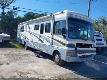  Salvage Workhorse Custom Cha Motorhome Chassis