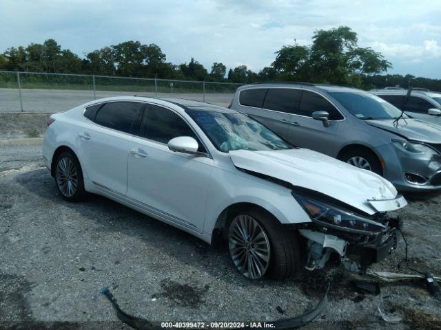  Salvage Kia Cadenza