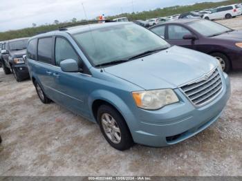  Salvage Chrysler Town & Country