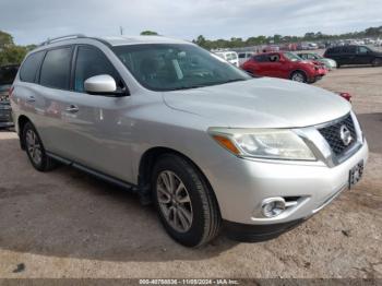  Salvage Nissan Pathfinder