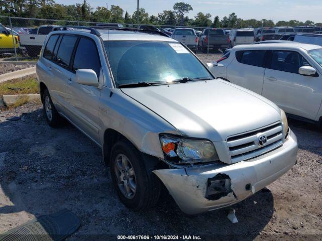  Salvage Toyota Highlander