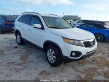  Salvage Kia Sorento