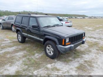  Salvage Jeep Cherokee