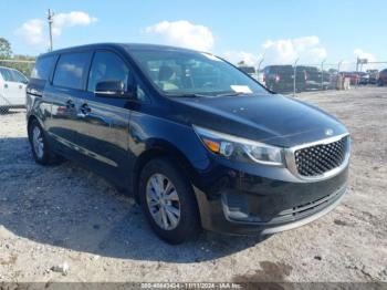  Salvage Kia Sedona