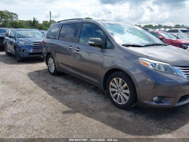  Salvage Toyota Sienna