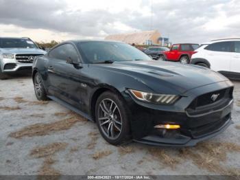  Salvage Ford Mustang