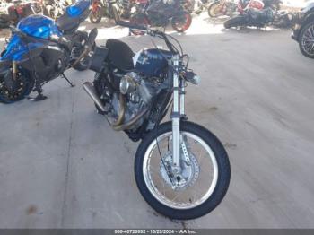  Salvage Harley-Davidson Xl883