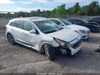  Salvage Kia Niro