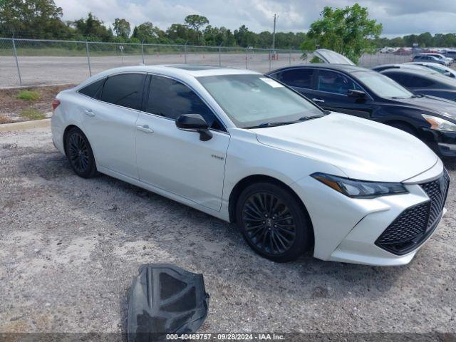  Salvage Toyota Avalon Hybrid