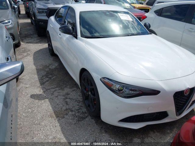  Salvage Alfa Romeo Giulia