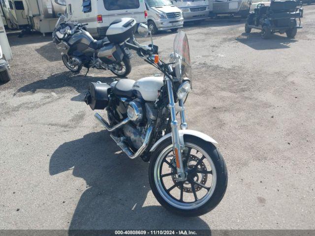  Salvage Harley-Davidson Xl883