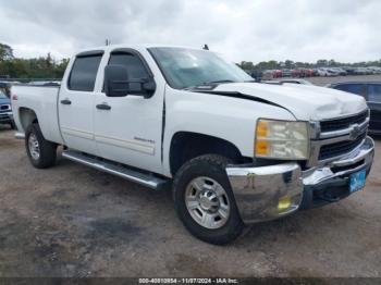  Salvage Chevrolet Silverado 2500