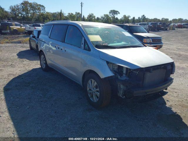  Salvage Kia Sedona