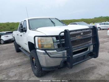  Salvage Chevrolet Silverado 2500