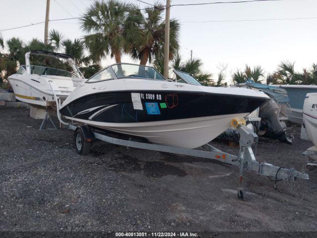  Salvage Yamaha Boat