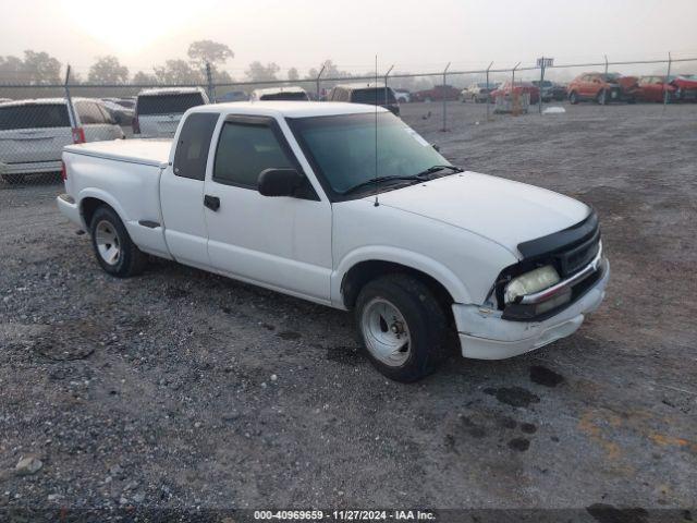  Salvage Chevrolet S-10