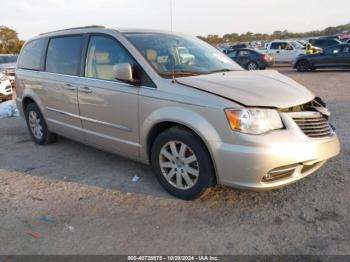  Salvage Chrysler Town & Country