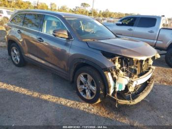  Salvage Toyota Highlander