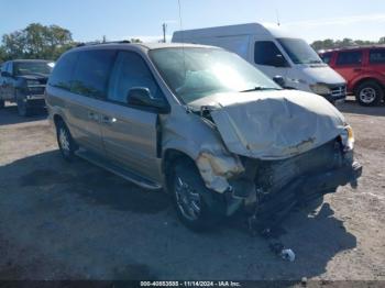  Salvage Chrysler Town & Country