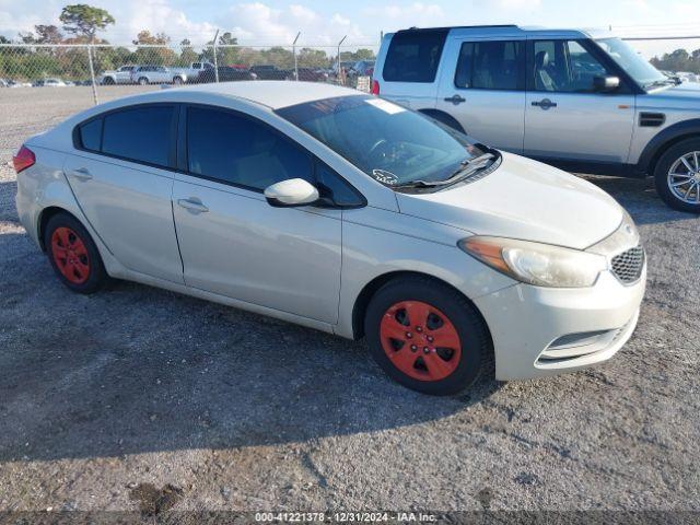  Salvage Kia Forte