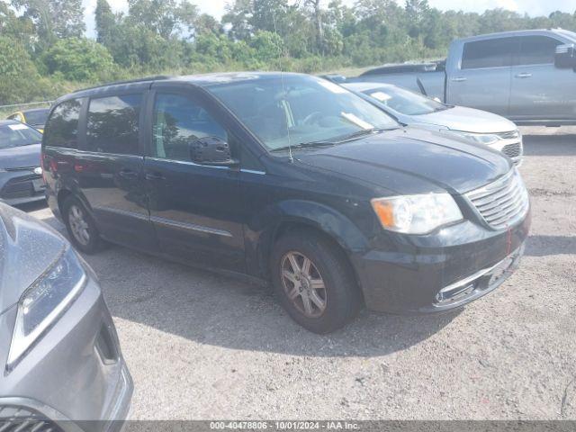  Salvage Chrysler Town & Country