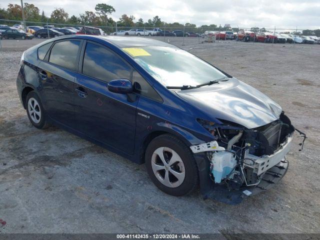  Salvage Toyota Prius