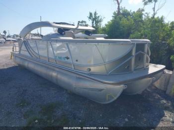  Salvage Forest River Boat