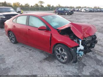  Salvage Kia Forte