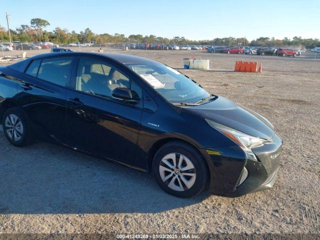  Salvage Toyota Prius