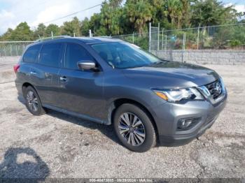  Salvage Nissan Pathfinder