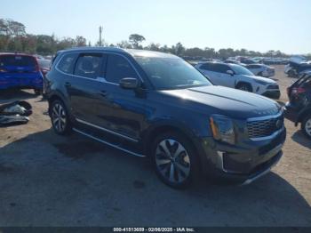  Salvage Kia Telluride