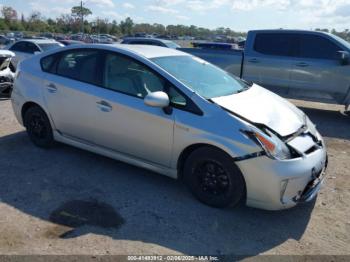  Salvage Toyota Prius