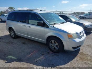  Salvage Dodge Grand Caravan