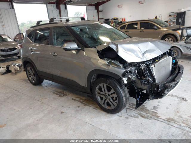  Salvage Kia Seltos