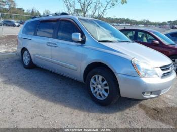  Salvage Kia Sedona