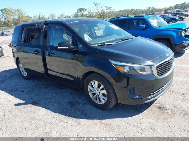  Salvage Kia Sedona