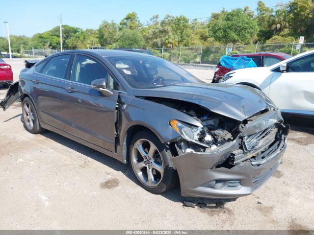  Salvage Ford Fusion
