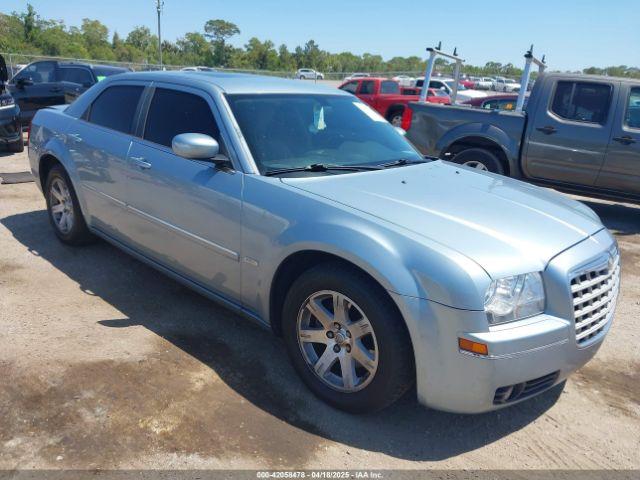  Salvage Chrysler 300