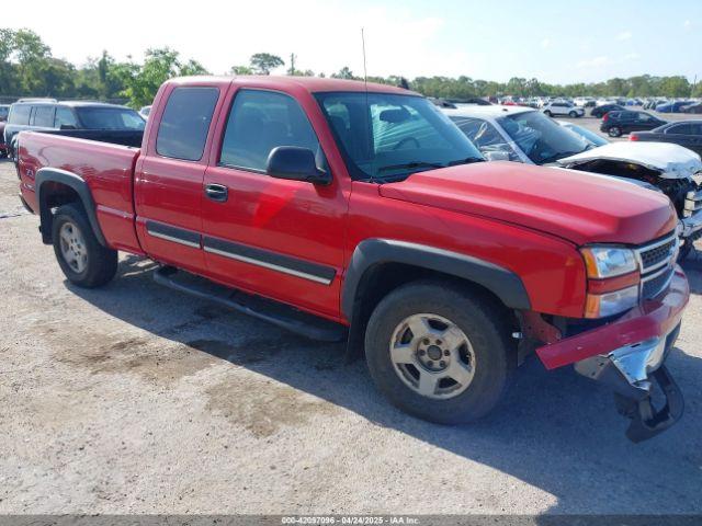  Salvage Chevrolet Silverado 1500