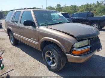  Salvage Chevrolet Blazer