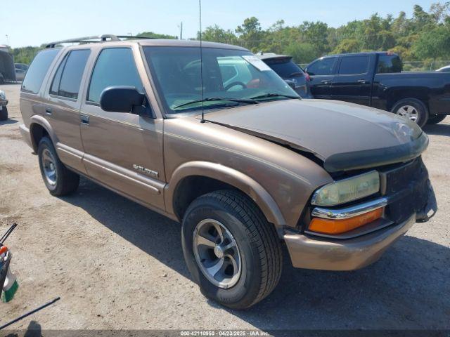  Salvage Chevrolet Blazer